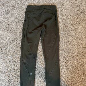 Lululemon Time to Sweat Crop Legging 23" Size 4 in Olive